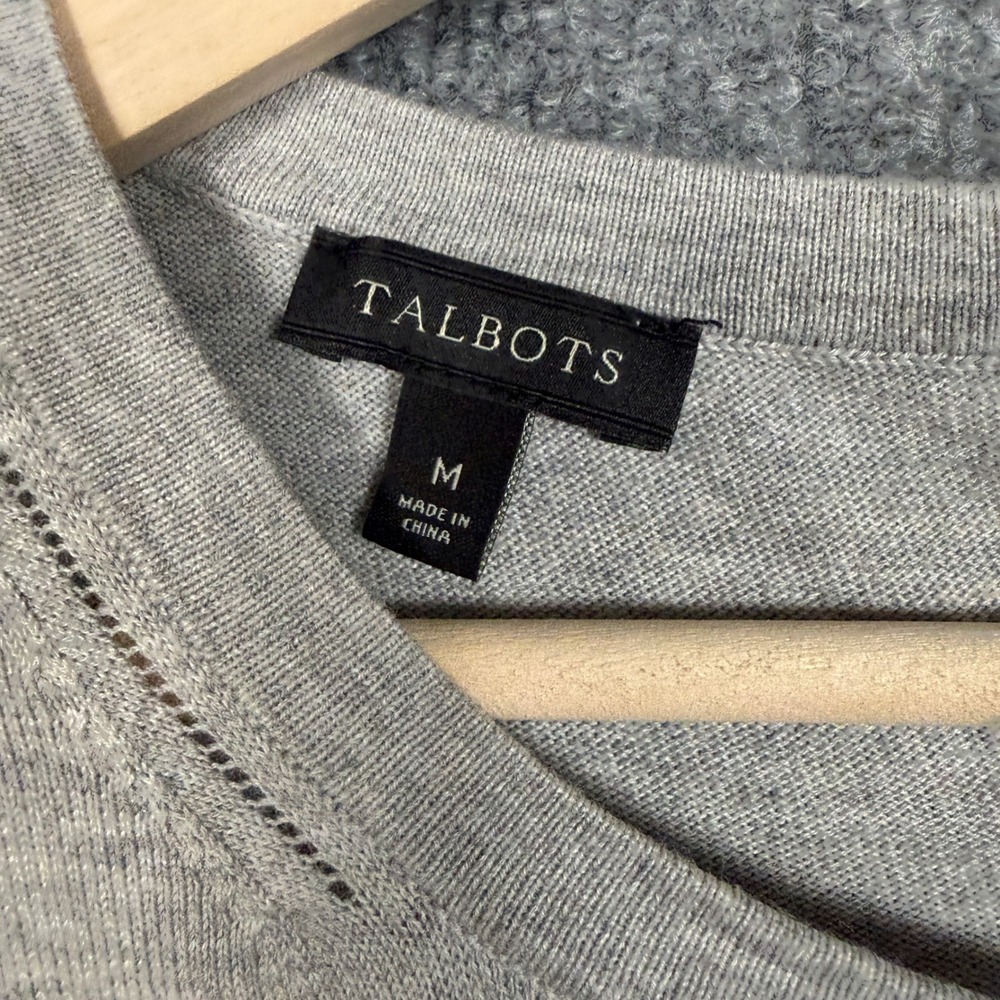 Talbots Size Medium Flamingo Sweater Gray Heathered‎ Cotton Rayon Long Sleeves - Picture 6 of 9